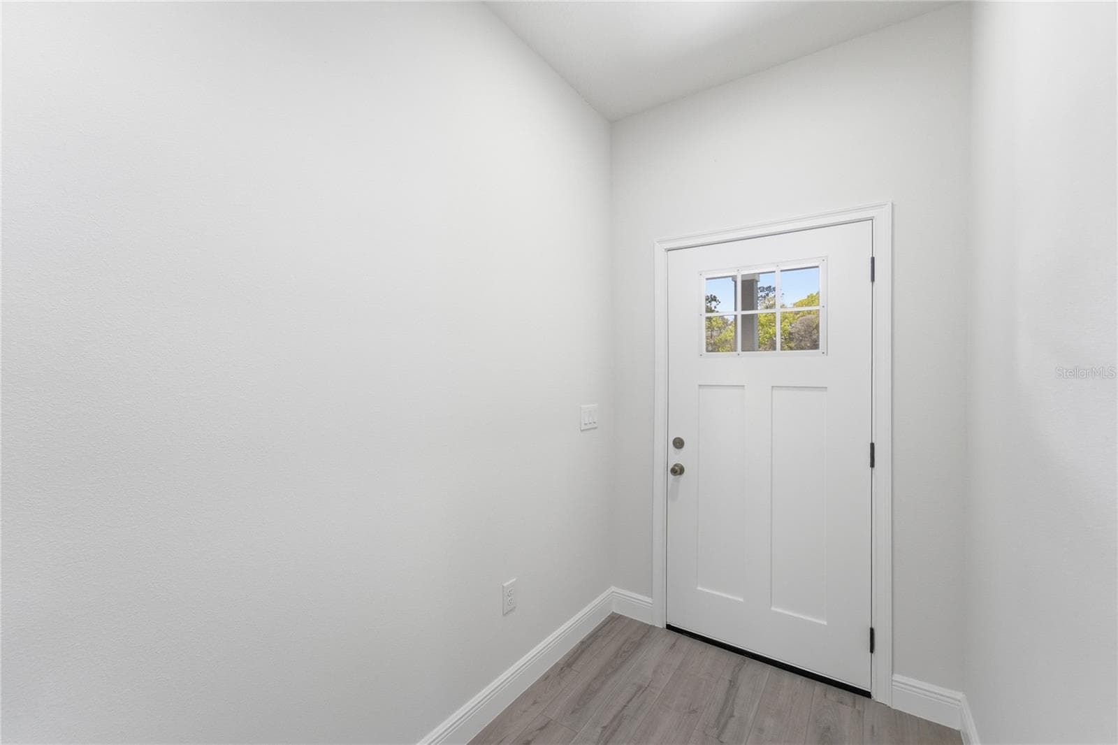 Single Family Residence at 15811 SW 59TH AVENUE RD, OCALA, photo 2 of 41