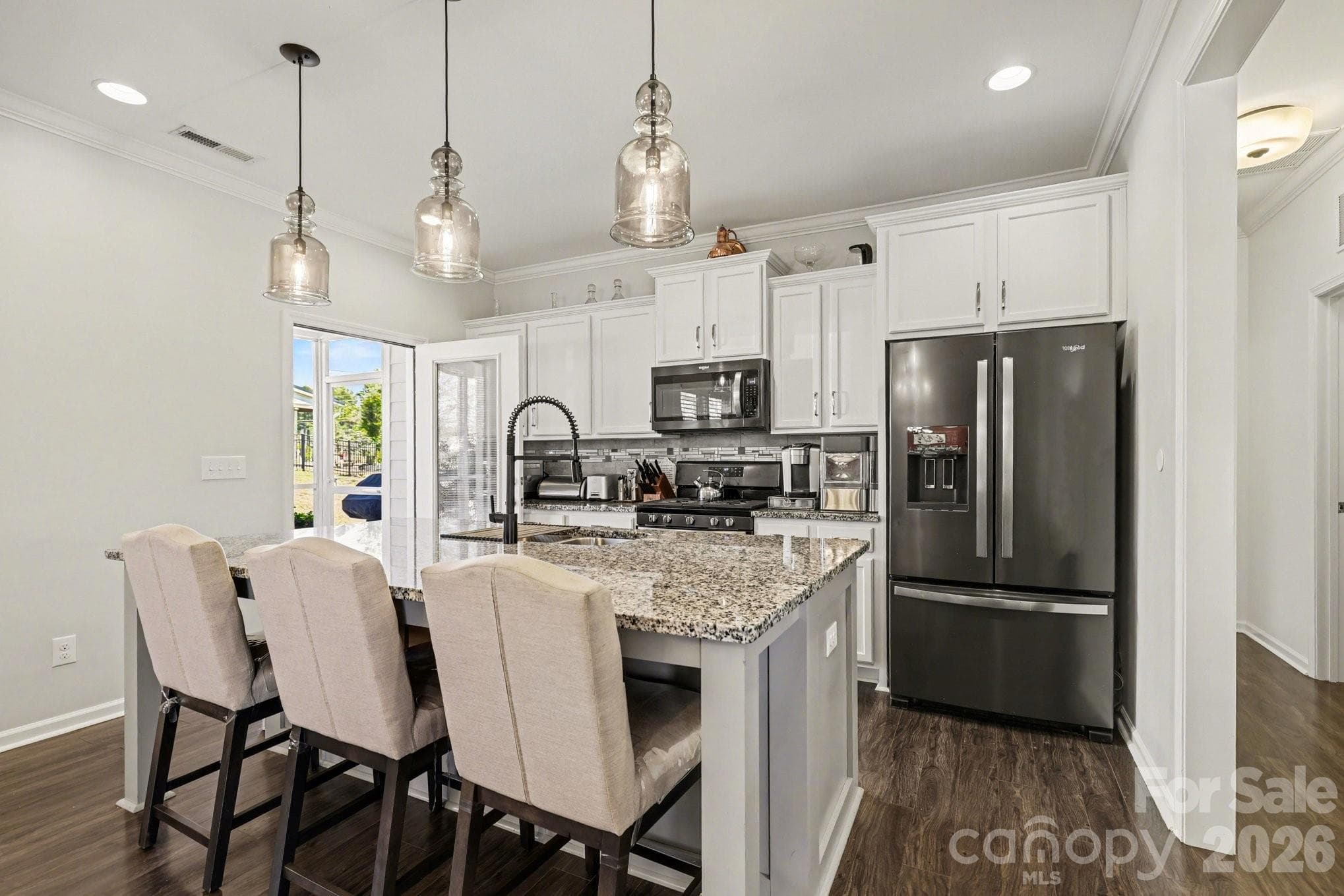 Single Family Residence at 2715 Watergarden Street, York, photo 6 of 27