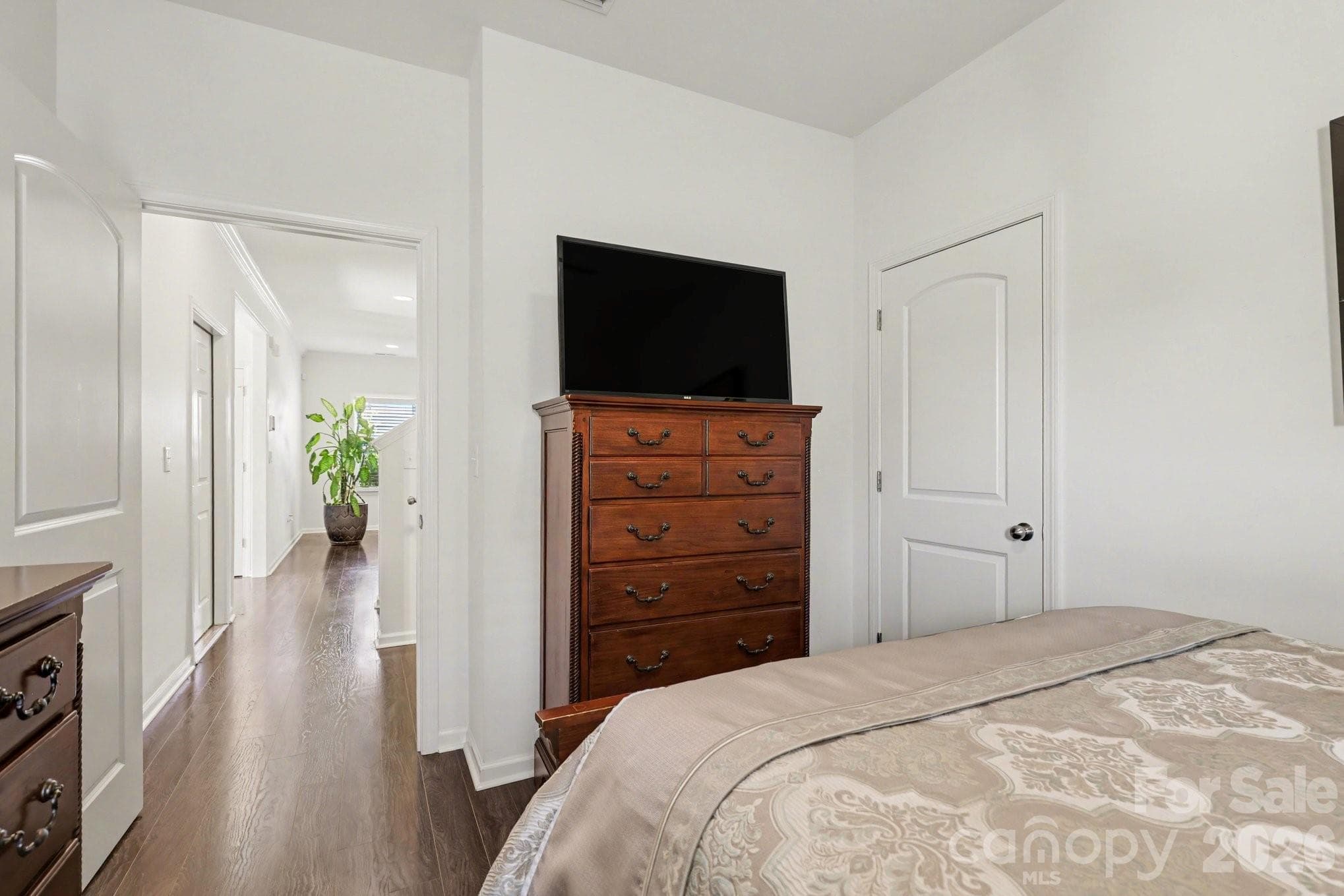 Single Family Residence at 2715 Watergarden Street, York, photo 19 of 27