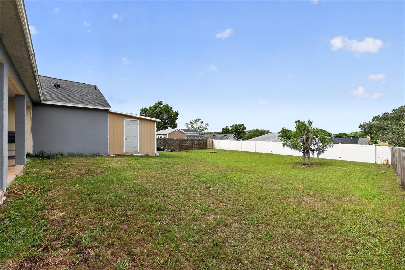 Single Family Residence at 7938 ASHLEY POINTE DR, LAKELAND, photo 28 of 31
