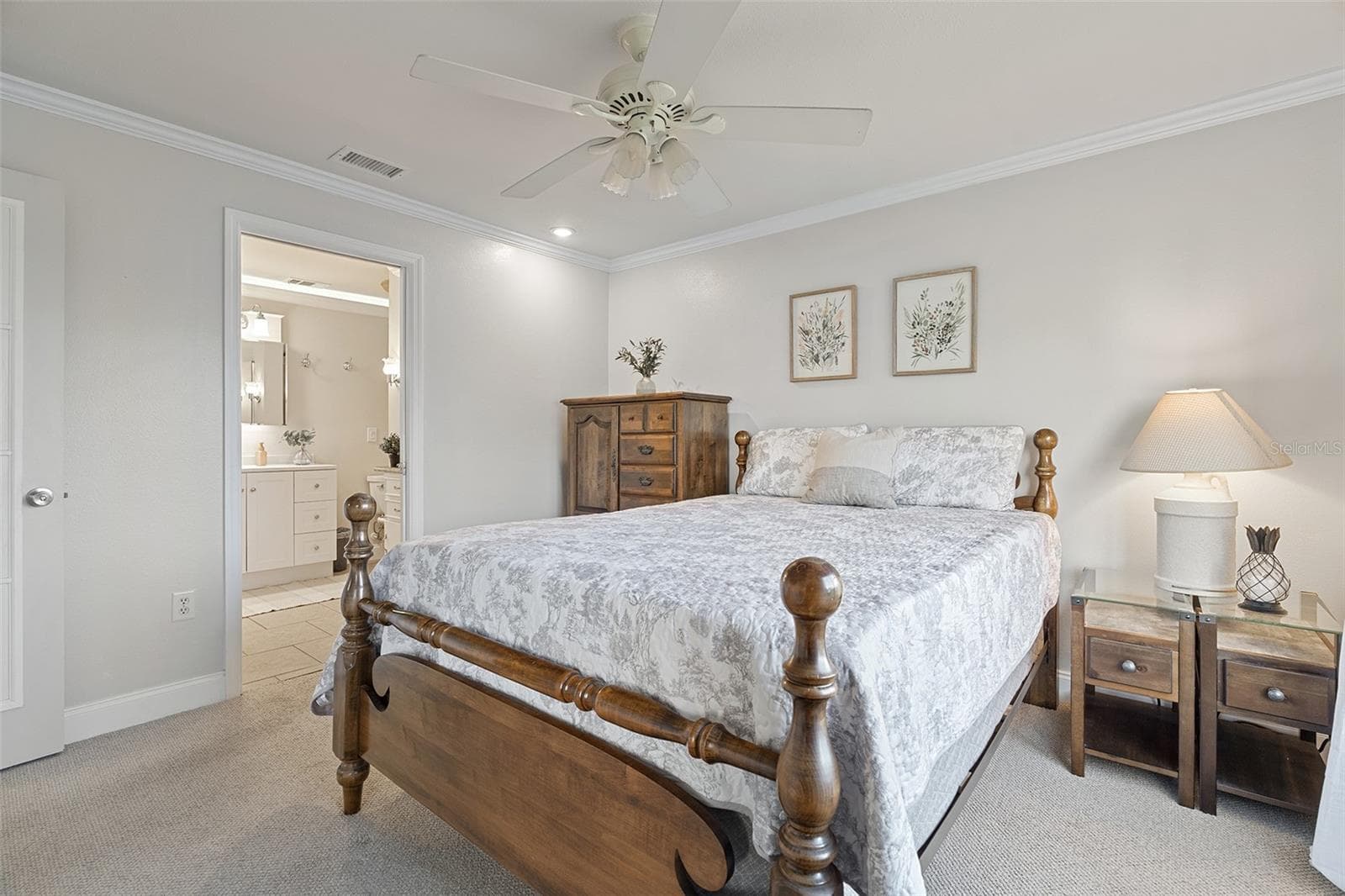 Primary bedroom with ensuite bathroom - 200 INTERNATIONAL DRIVE #815, CAPE CANAVERAL