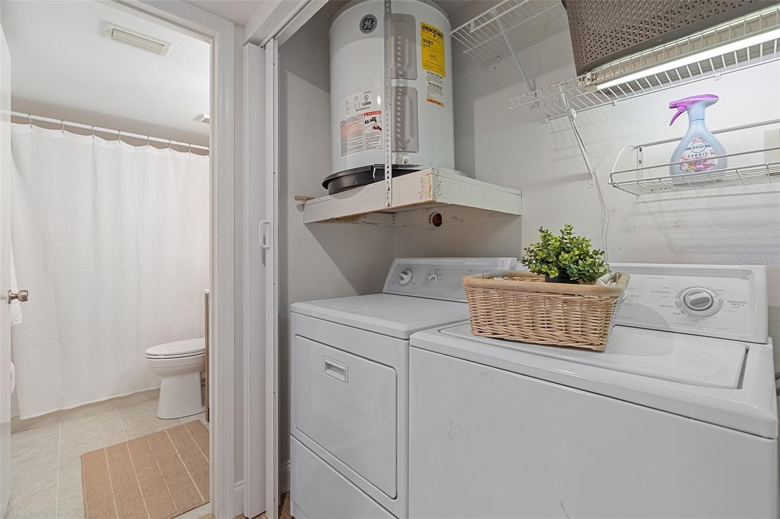 Washer & dryer stay with unit - 200 INTERNATIONAL DRIVE #815, CAPE CANAVERAL