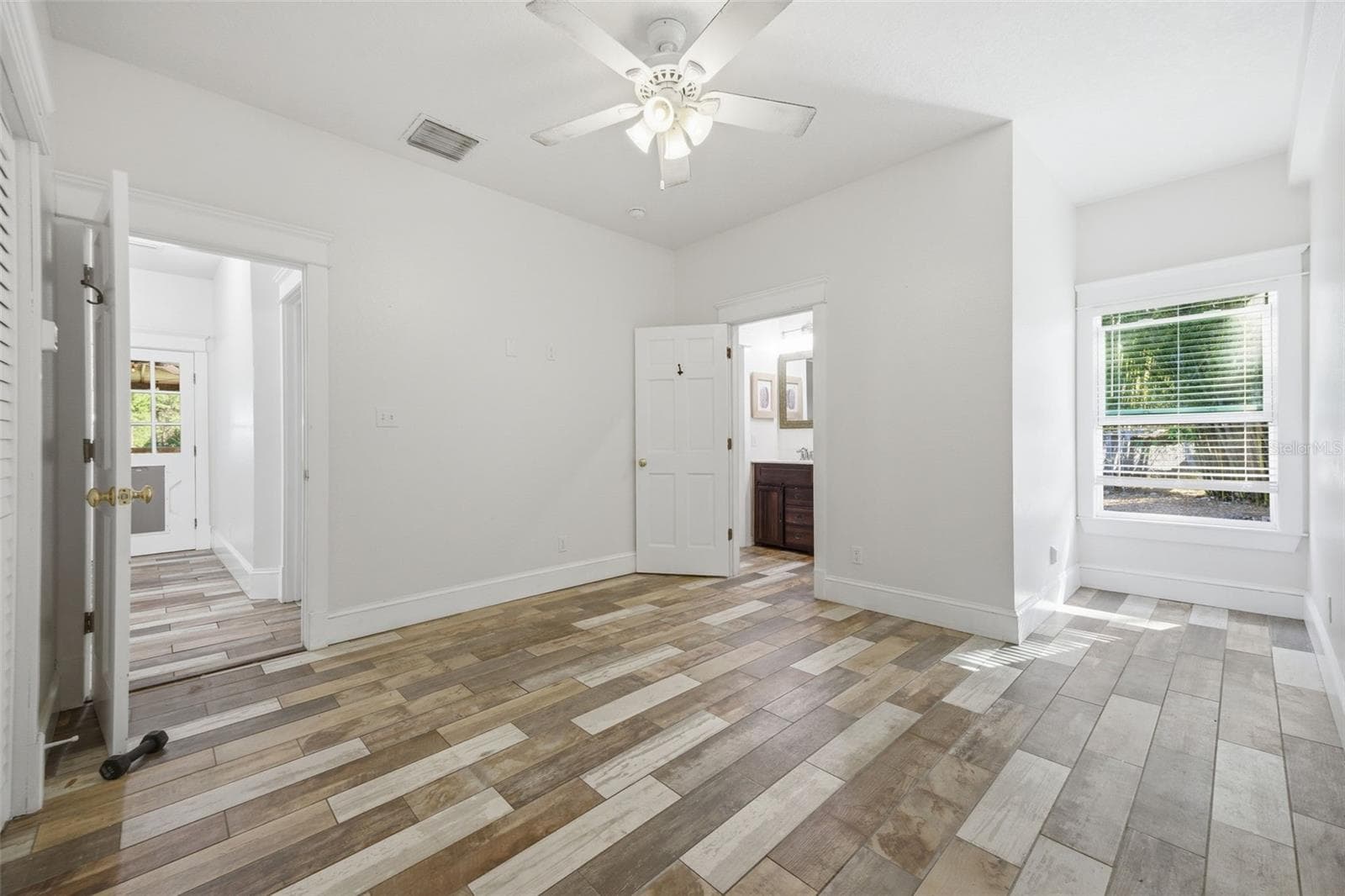 Bedroom 5-Open airy - 3752 OLD KEYSTONE RD, TARPON SPRINGS