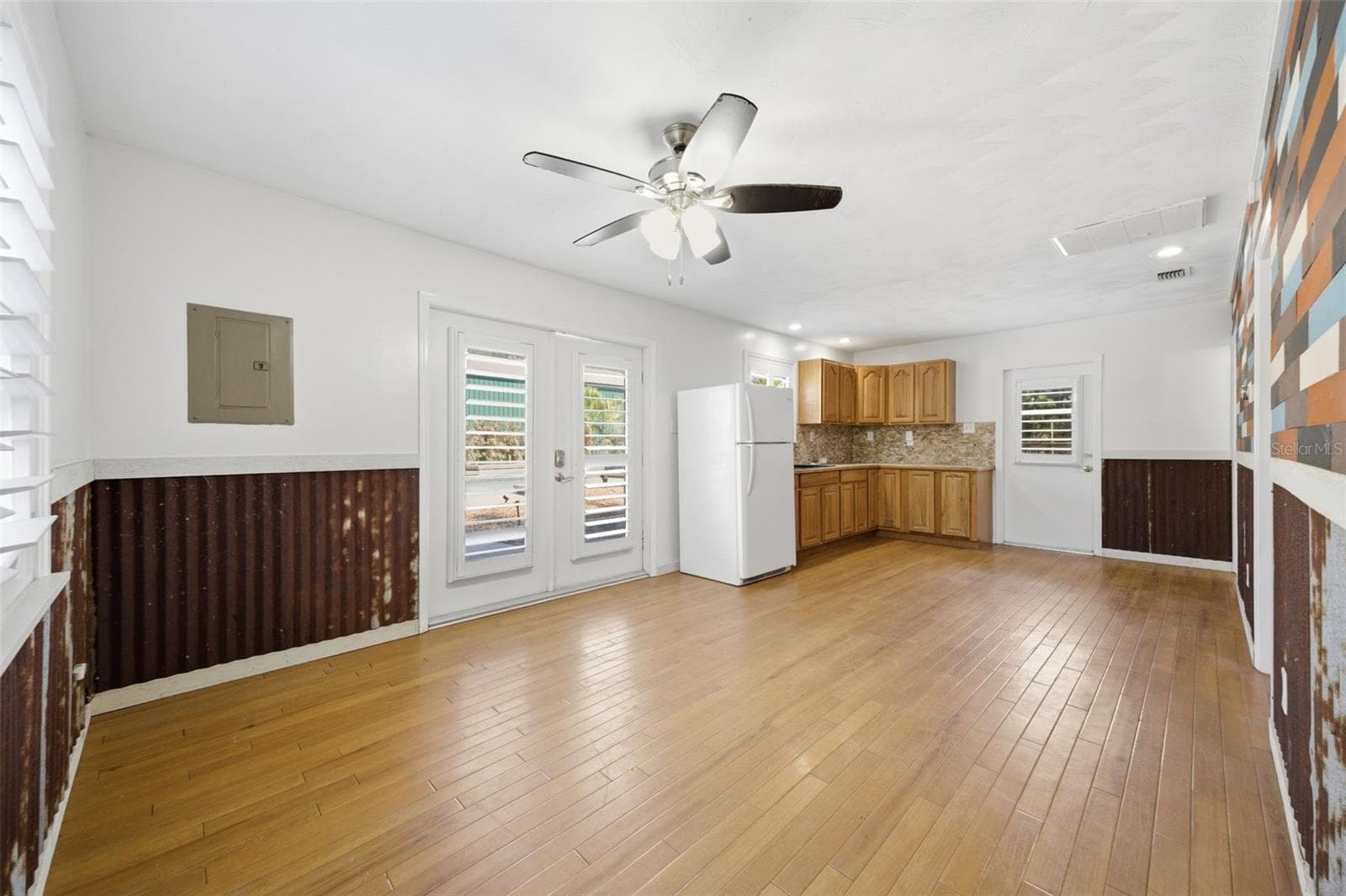 view of Living/Kitchen of In-Law suite - 3752 OLD KEYSTONE RD, TARPON SPRINGS