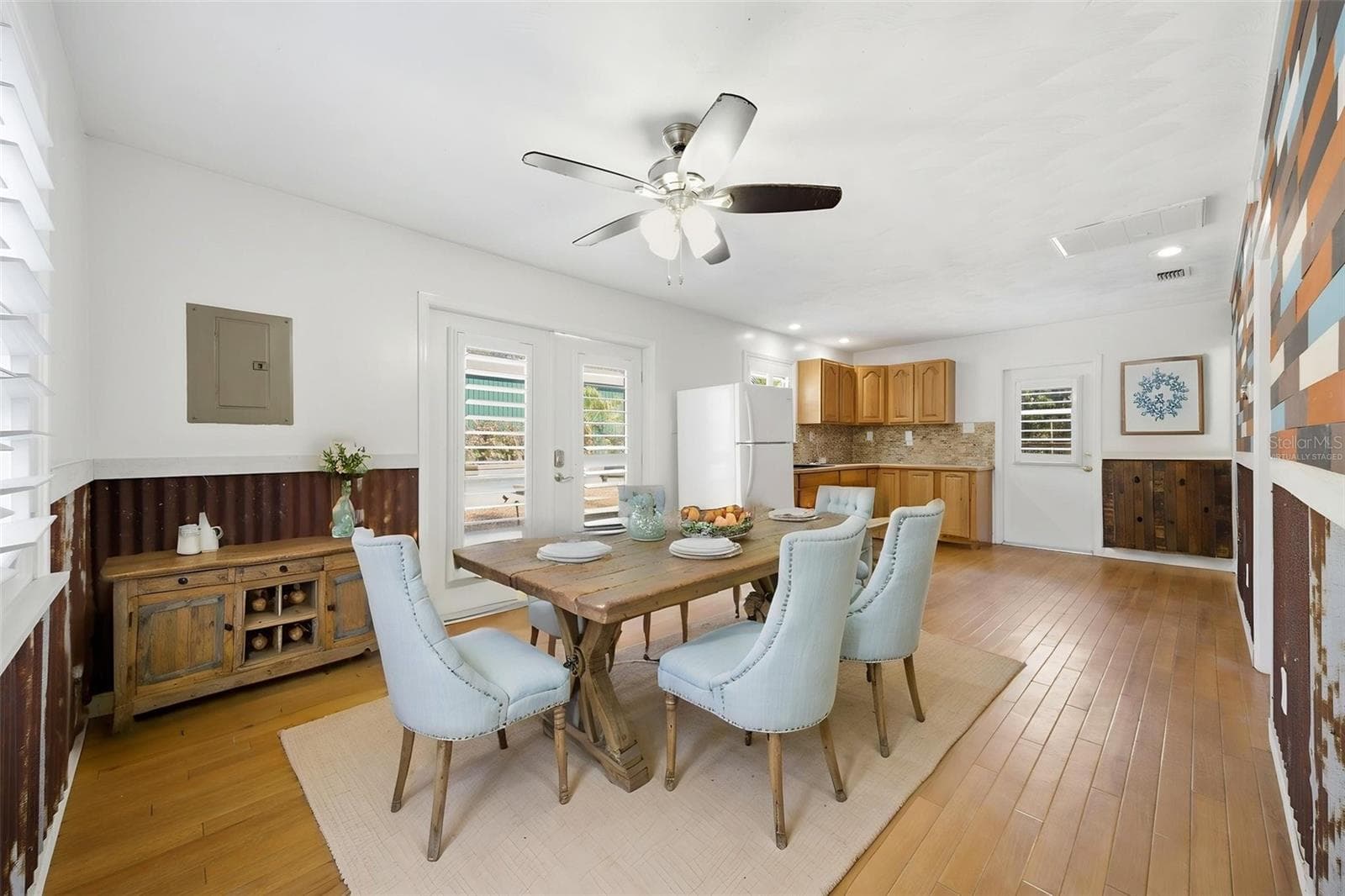 Virtually Staged dining in In-Law Suite - 3752 OLD KEYSTONE RD, TARPON SPRINGS