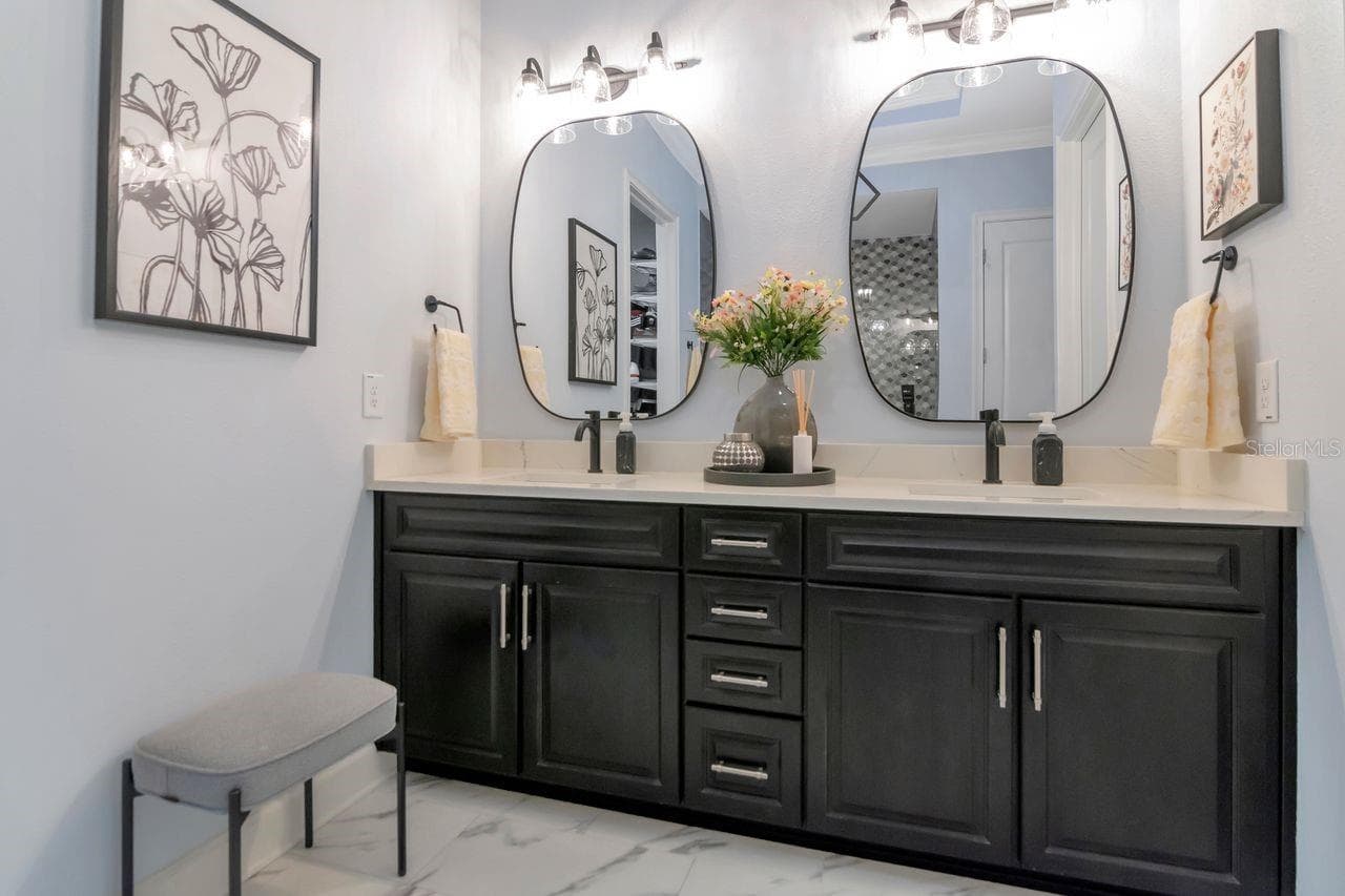 Primary Bath - 4170 BARLETTA CT, WESLEY CHAPEL