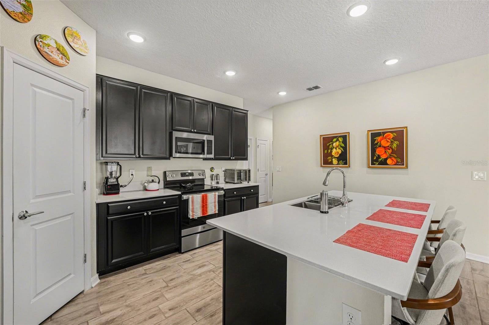 Single Family Residence at 143 PERSHING ST, BARTOW, photo 7 of 29