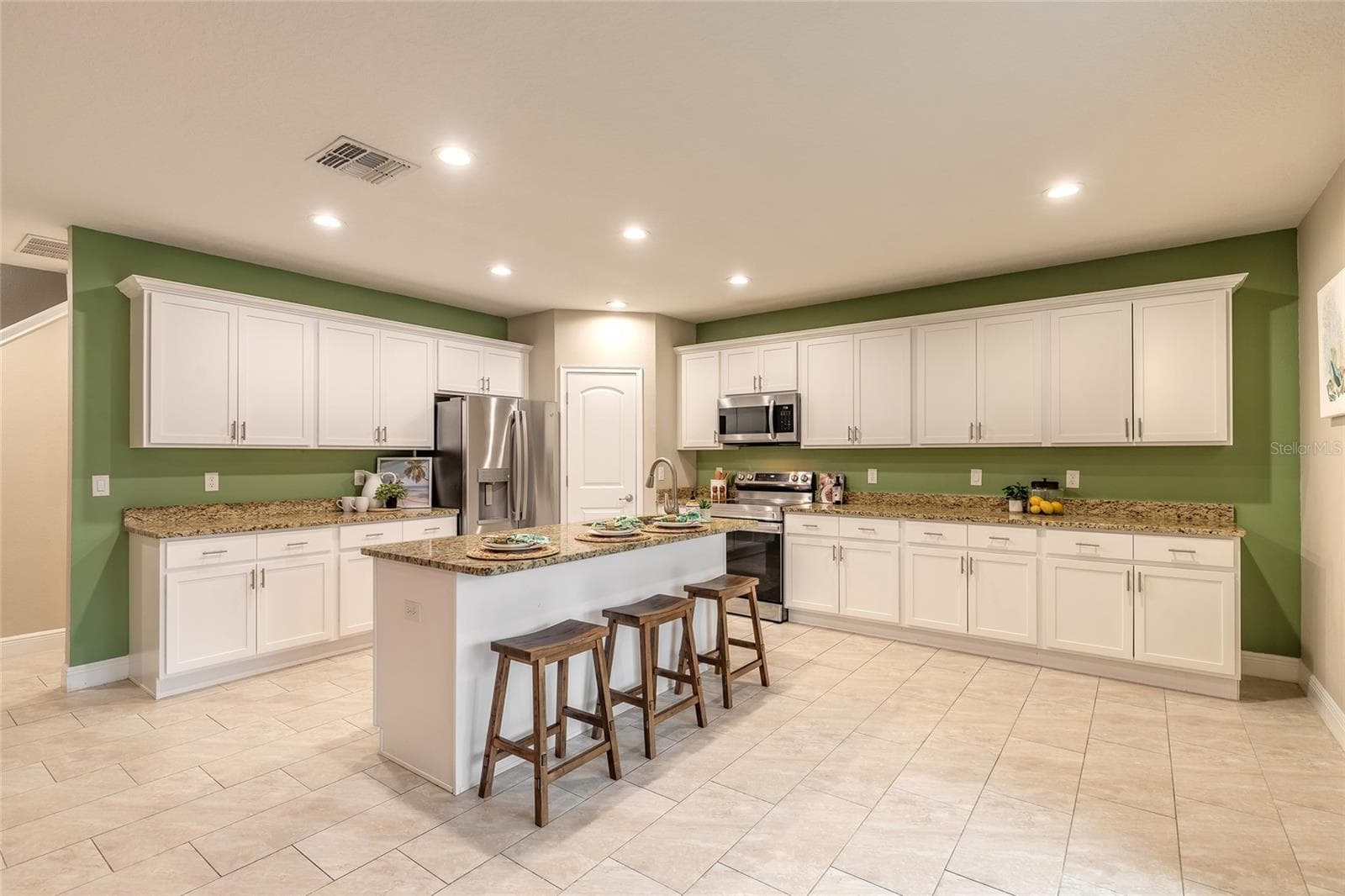 Townhouse at OCEANS 25, DAYTONA BEACH SHORES, photo 12 of 43