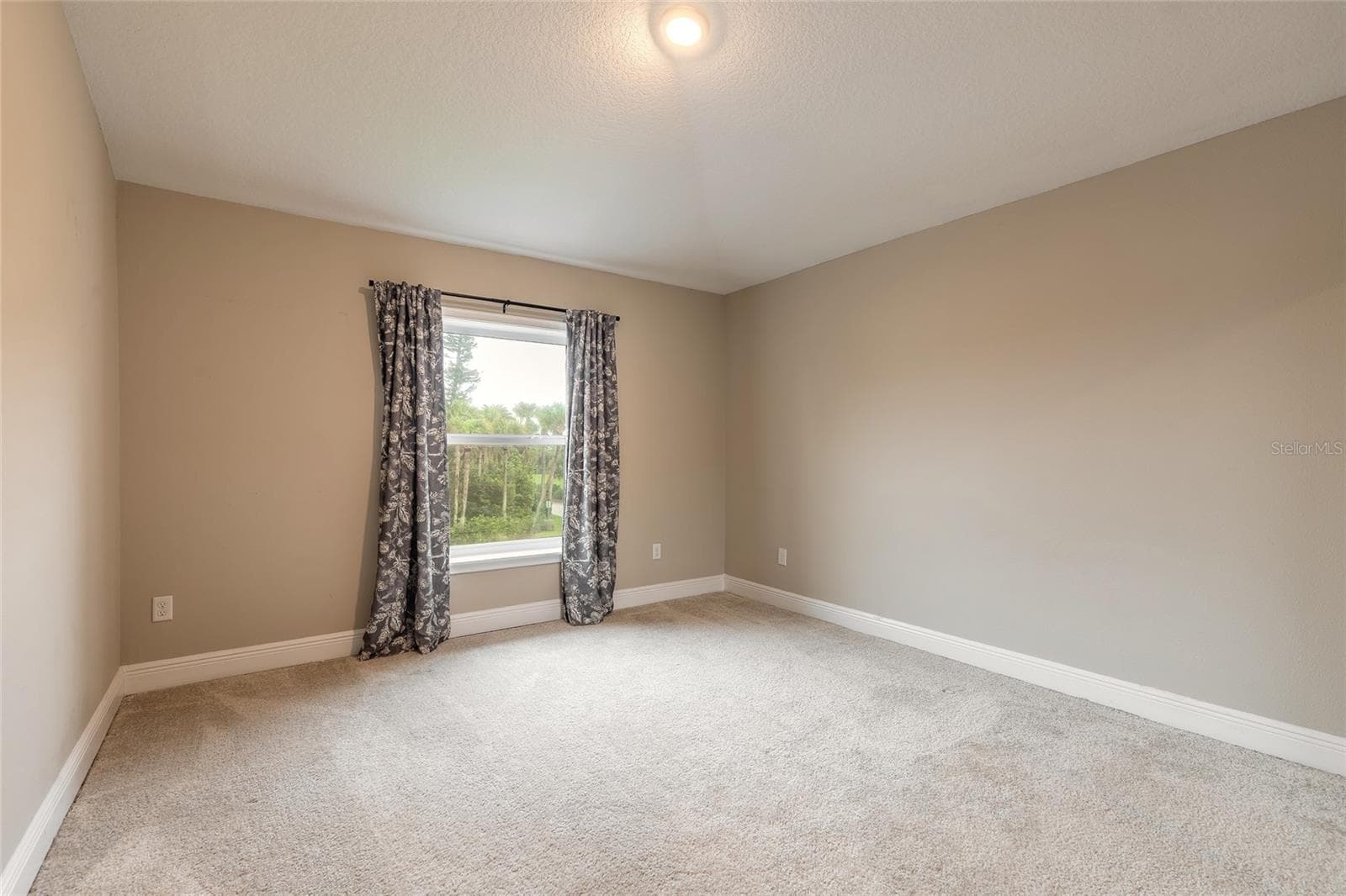 Townhouse at OCEANS 25, DAYTONA BEACH SHORES, photo 18 of 43