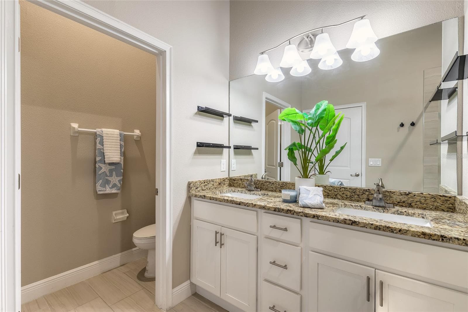 Townhouse at OCEANS 25, DAYTONA BEACH SHORES, photo 28 of 43