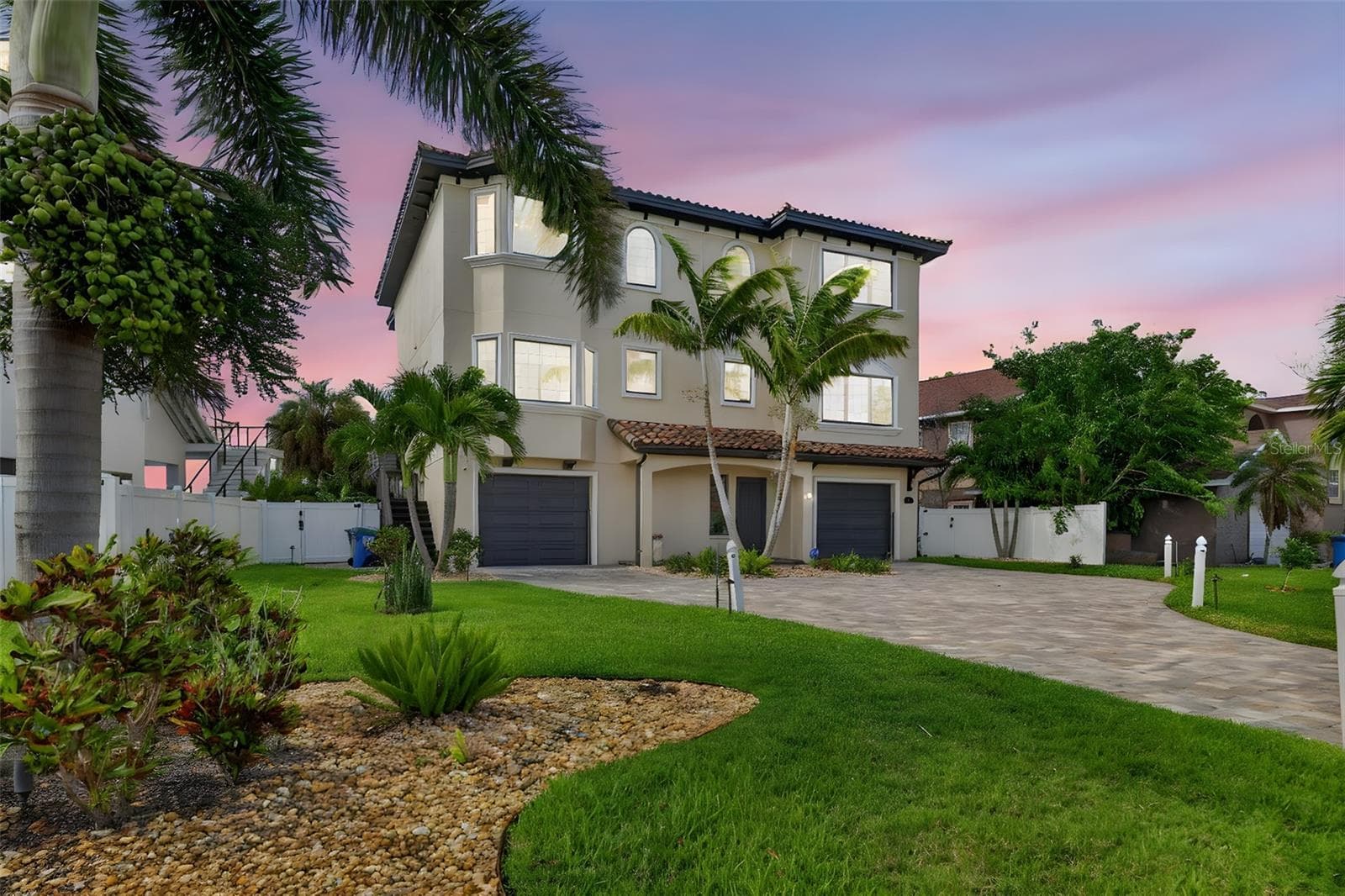 Single Family Residence at 13 TREASURE LN, TREASURE ISLAND, photo 3 of 98