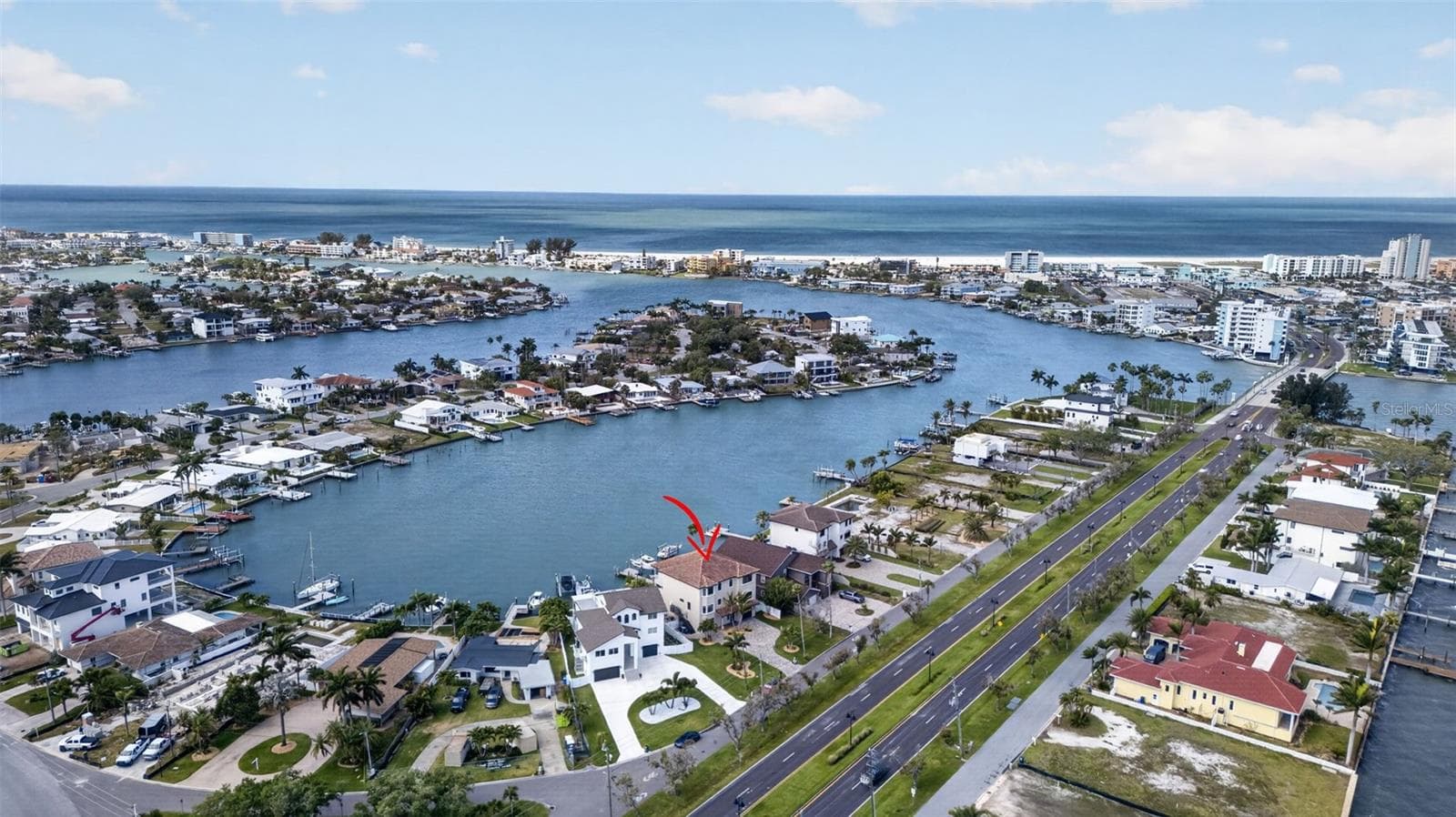 Single Family Residence at 13 TREASURE LN, TREASURE ISLAND, photo 43 of 98