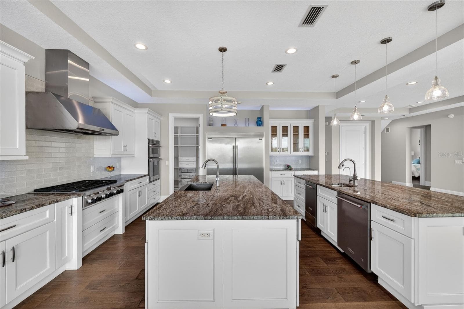 Single Family Residence at 13 TREASURE LN, TREASURE ISLAND, photo 60 of 98