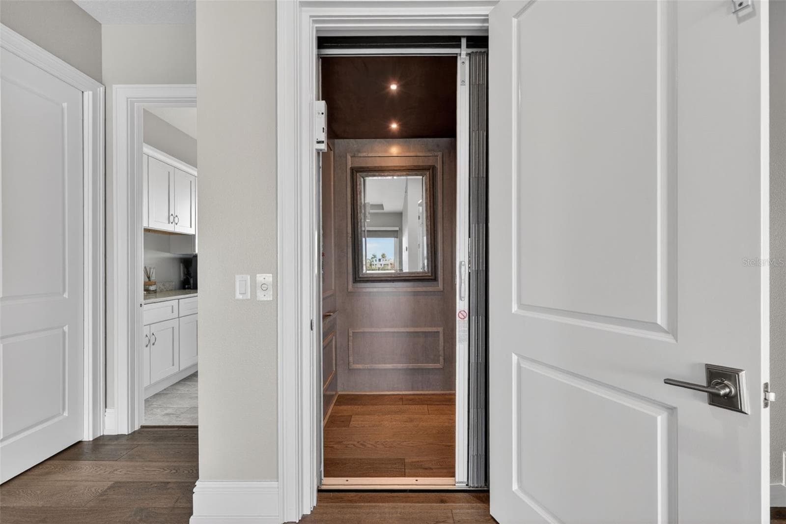 Single Family Residence at 13 TREASURE LN, TREASURE ISLAND, photo 63 of 98