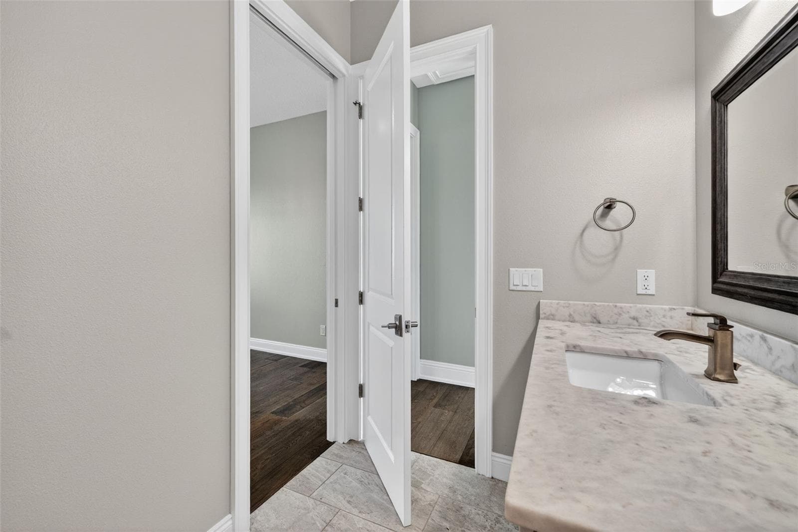 Single Family Residence at 13 TREASURE LN, TREASURE ISLAND, photo 65 of 98