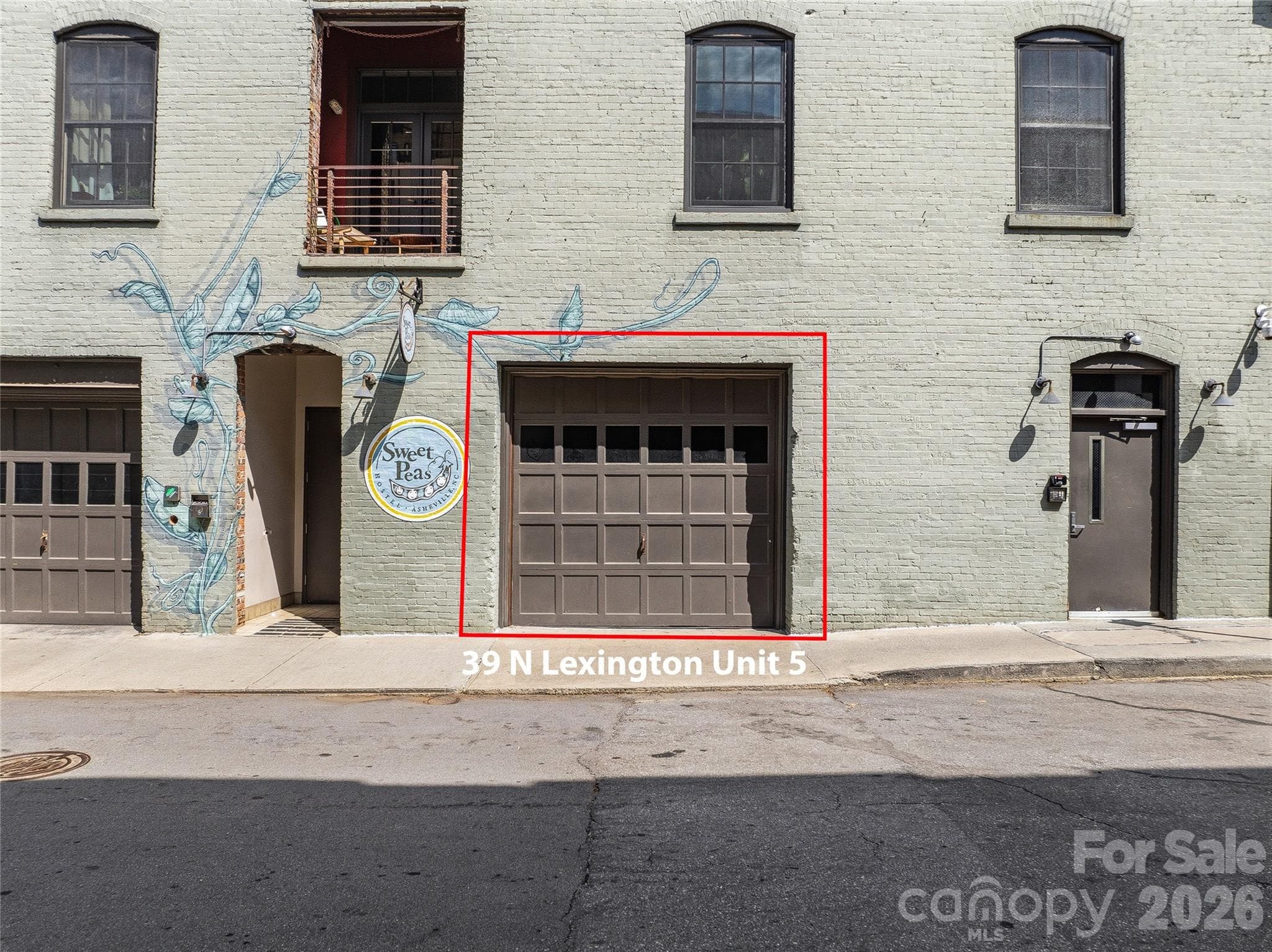 39 N Lexington Avenue