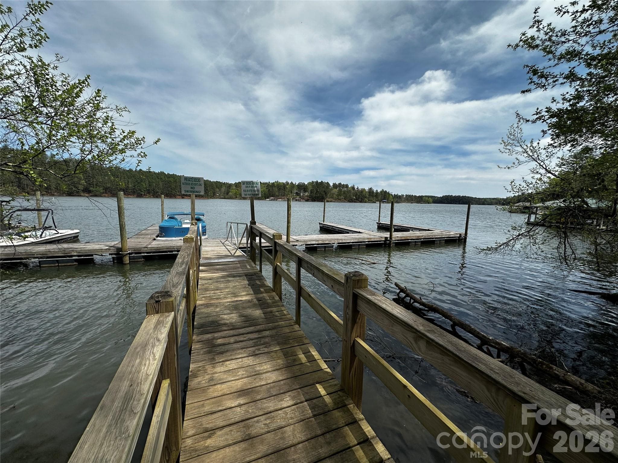 community boat dock - 3202 Bear Paw Avenue NW, Valdese