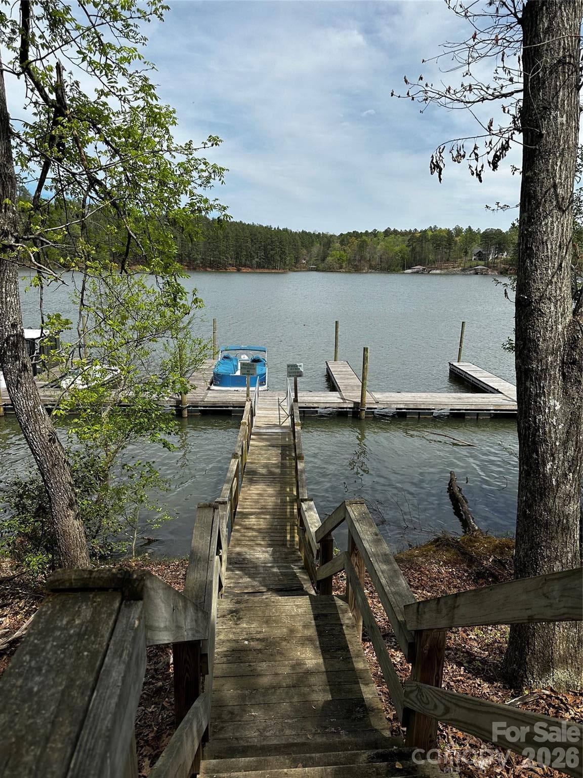 community boat dock - 3202 Bear Paw Avenue NW, Valdese