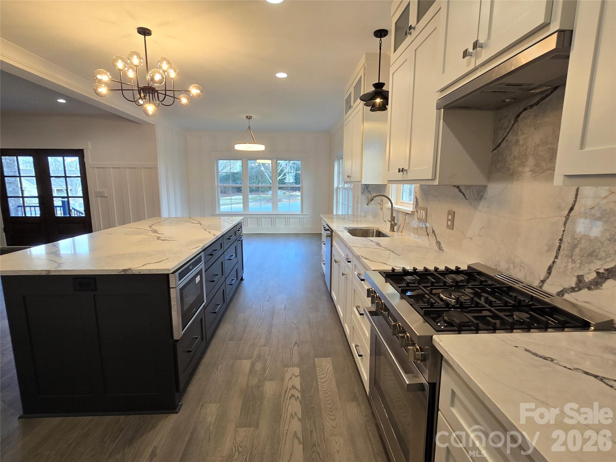 Single Family Residence at Hickory, photo 7 of 41