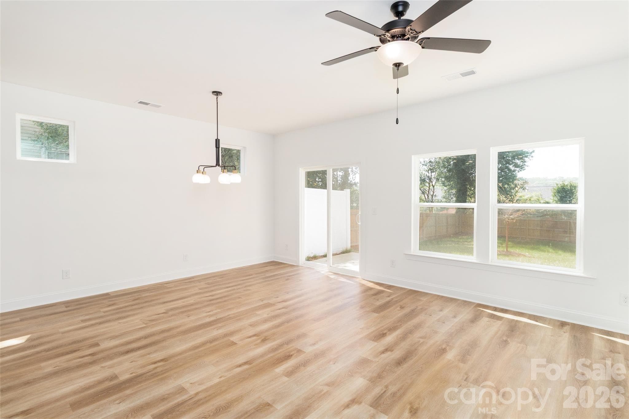 Townhouse at 2517 Elon Street, Charlotte, photo 15 of 26