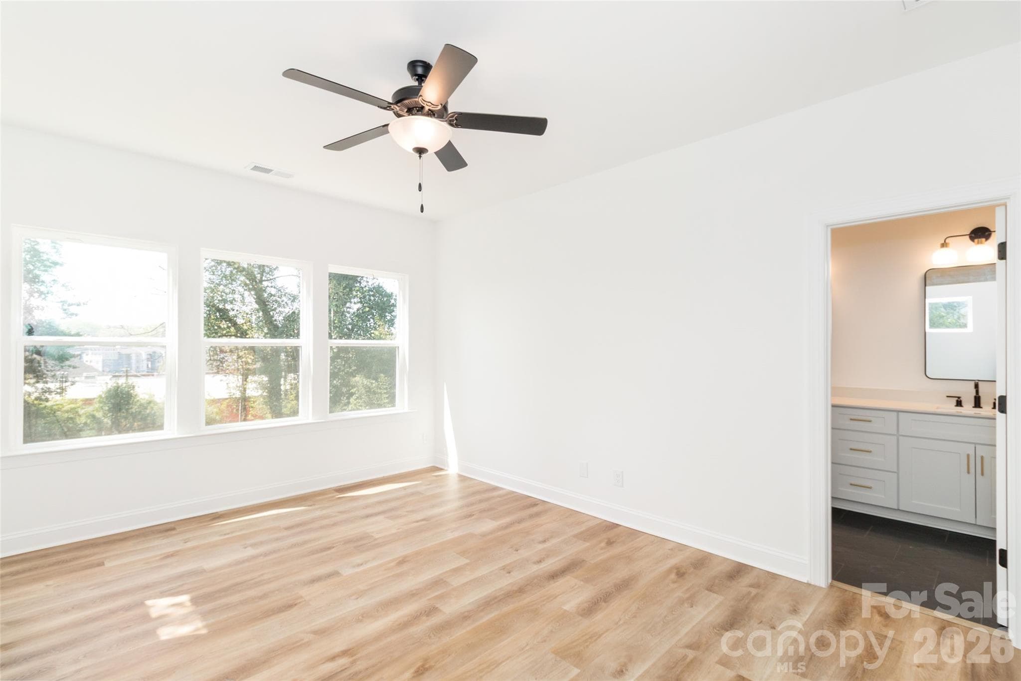 Townhouse at 2517 Elon Street, Charlotte, photo 18 of 26