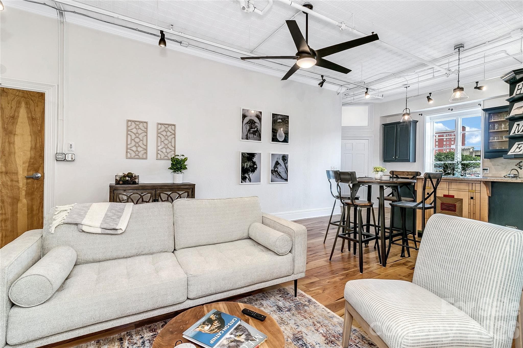 Condominium at Asheville, photo 10 of 31
