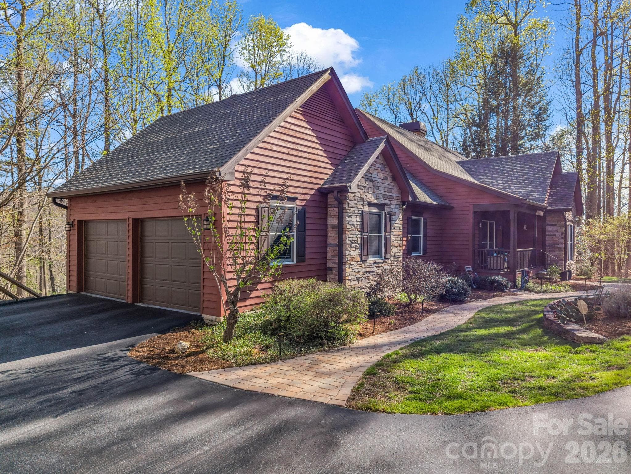 Beautifully Landscaped with Newer Roof and Stone Paver Walkway - Hendersonville