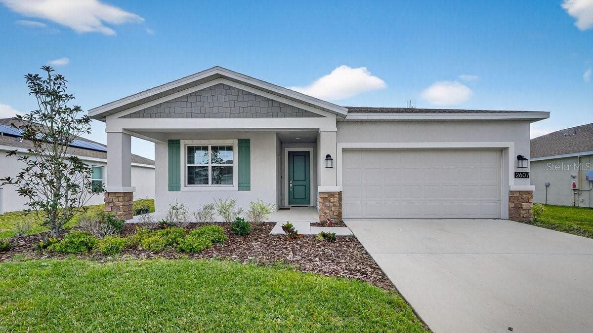 2607 HOPTREE LN