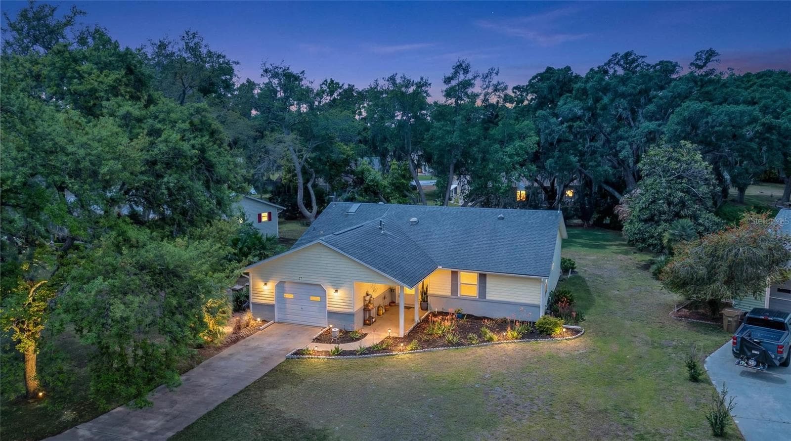 Larger lot for the community - 27 GORDON CT, LEESBURG