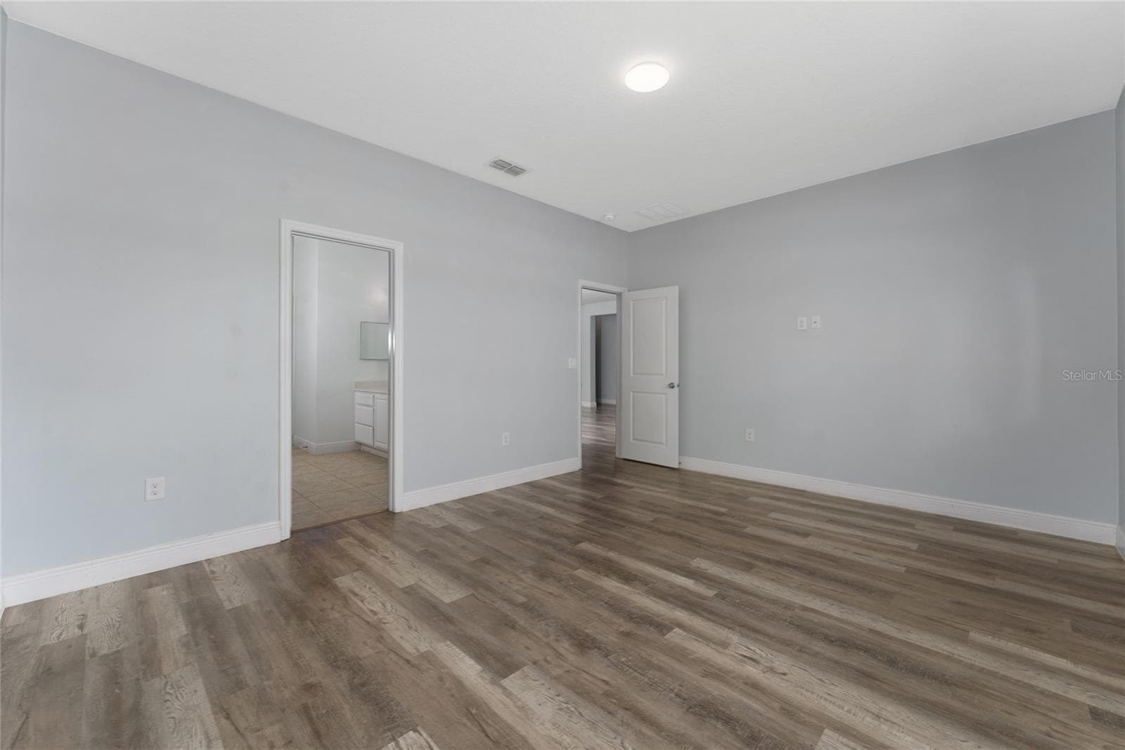 Single Family Residence at 12845 SAWGRASS PINE CIR, ORLANDO, photo 11 of 41