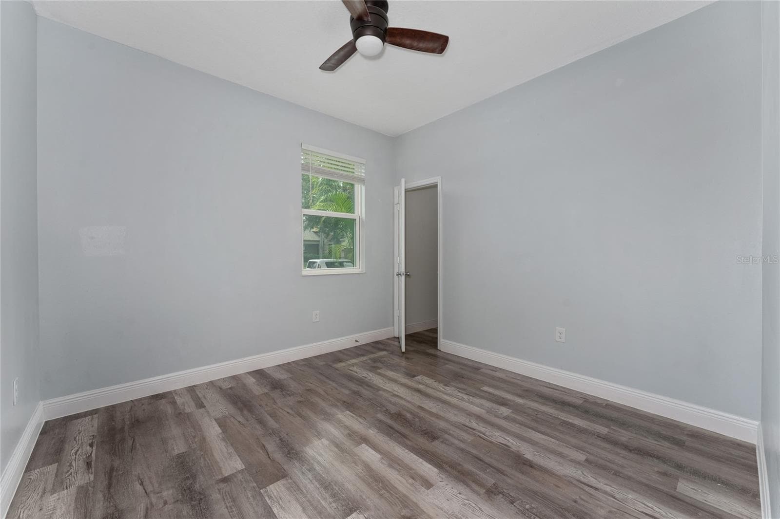Single Family Residence at 12845 SAWGRASS PINE CIR, ORLANDO, photo 15 of 41