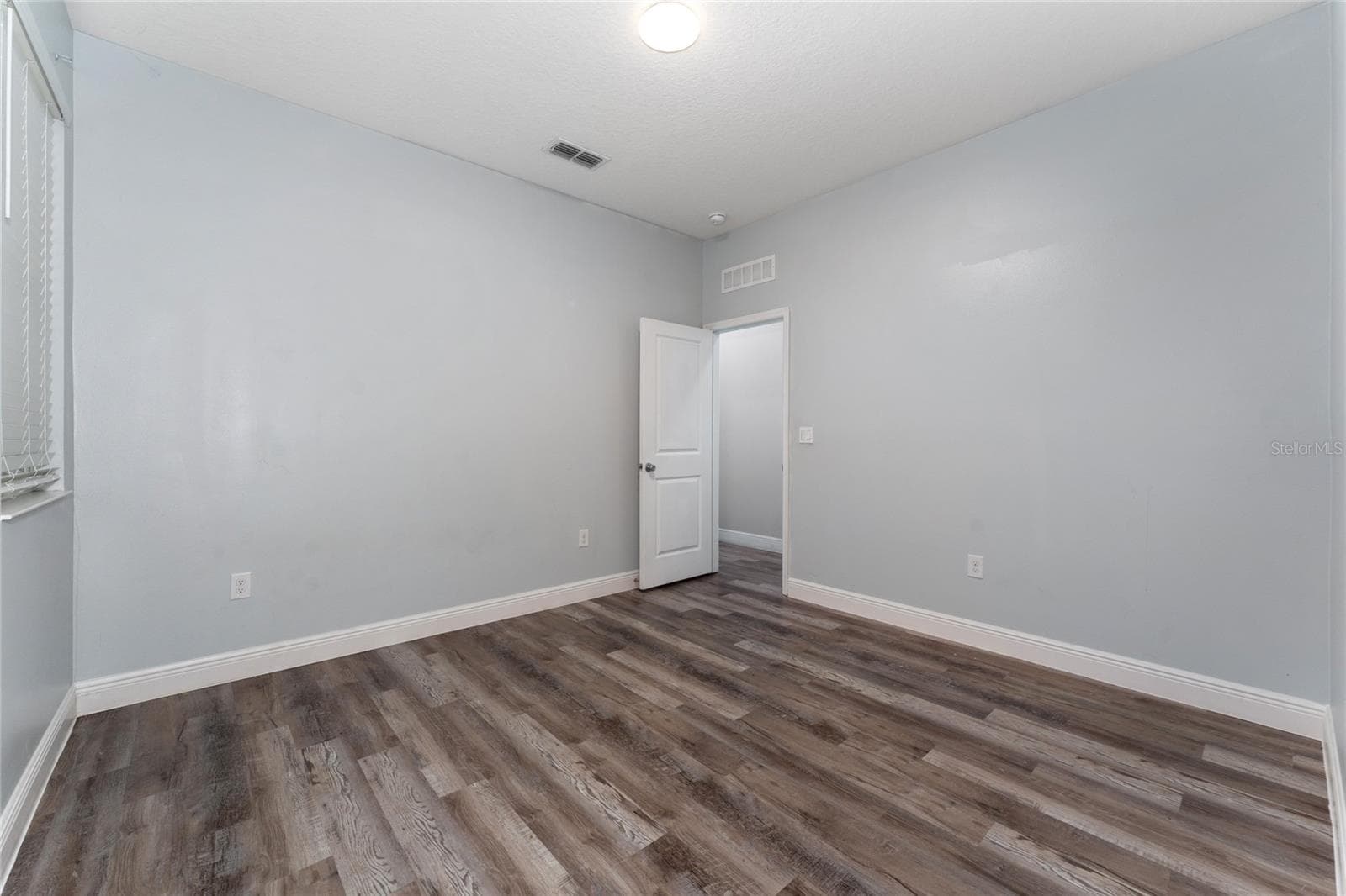 Single Family Residence at 12845 SAWGRASS PINE CIR, ORLANDO, photo 18 of 41