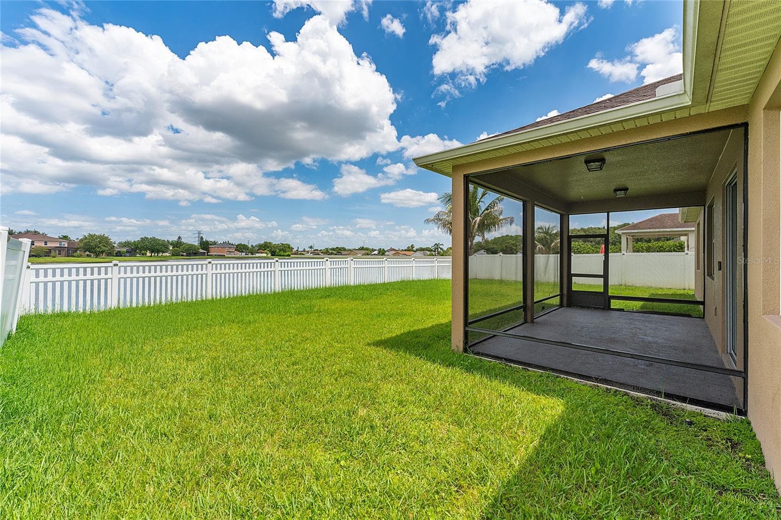 Single Family Residence at 12845 SAWGRASS PINE CIR, ORLANDO, photo 28 of 41