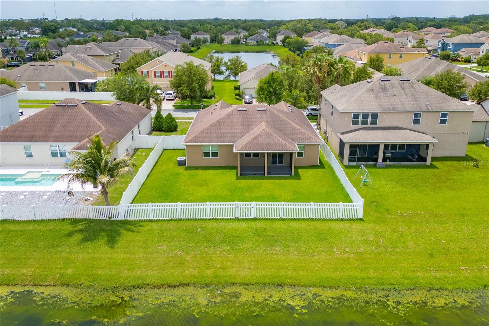 Single Family Residence at 12845 SAWGRASS PINE CIR, ORLANDO, photo 39 of 41