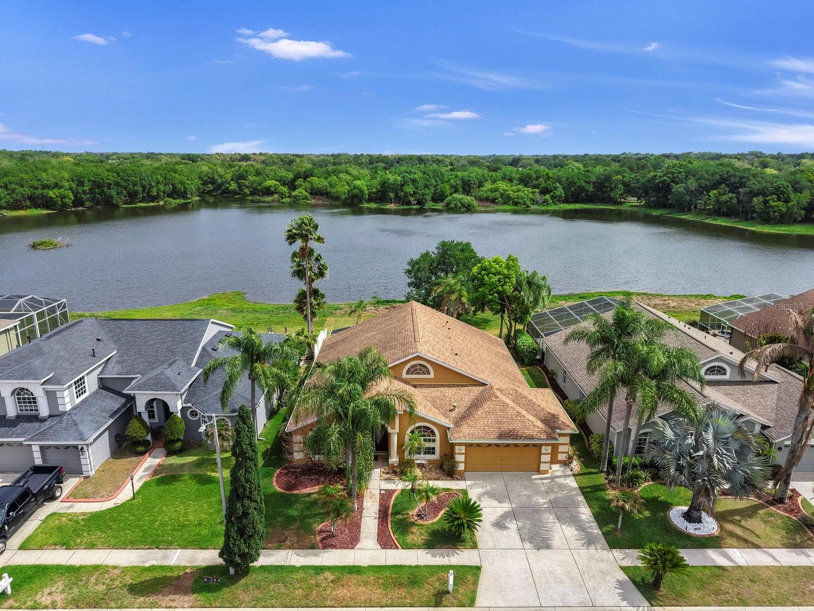 Single Family Residence at 220 ROSANA DR, BRANDON, photo 2 of 26