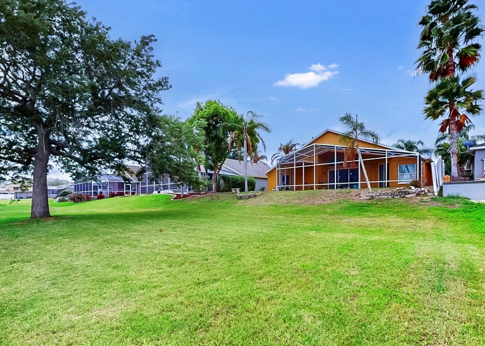 Single Family Residence at 220 ROSANA DR, BRANDON, photo 6 of 26