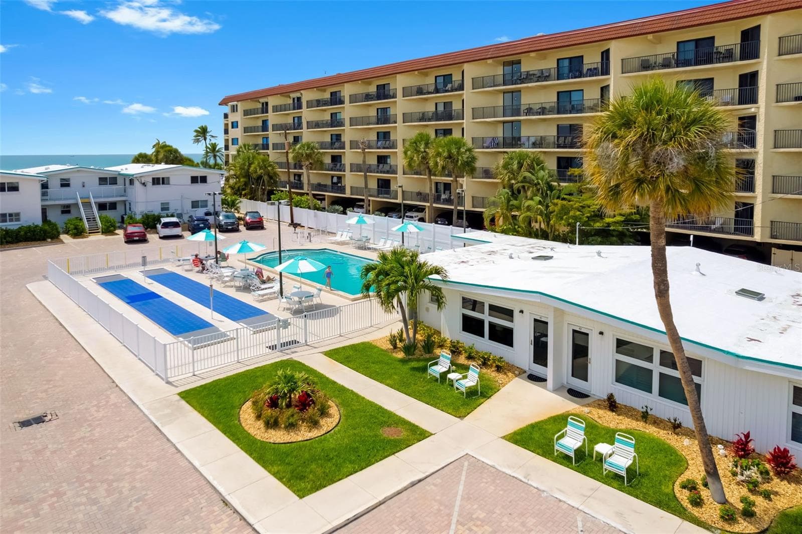 Condominium at 6334 MIDNIGHT PASS RD #41, SARASOTA, photo 2 of 54