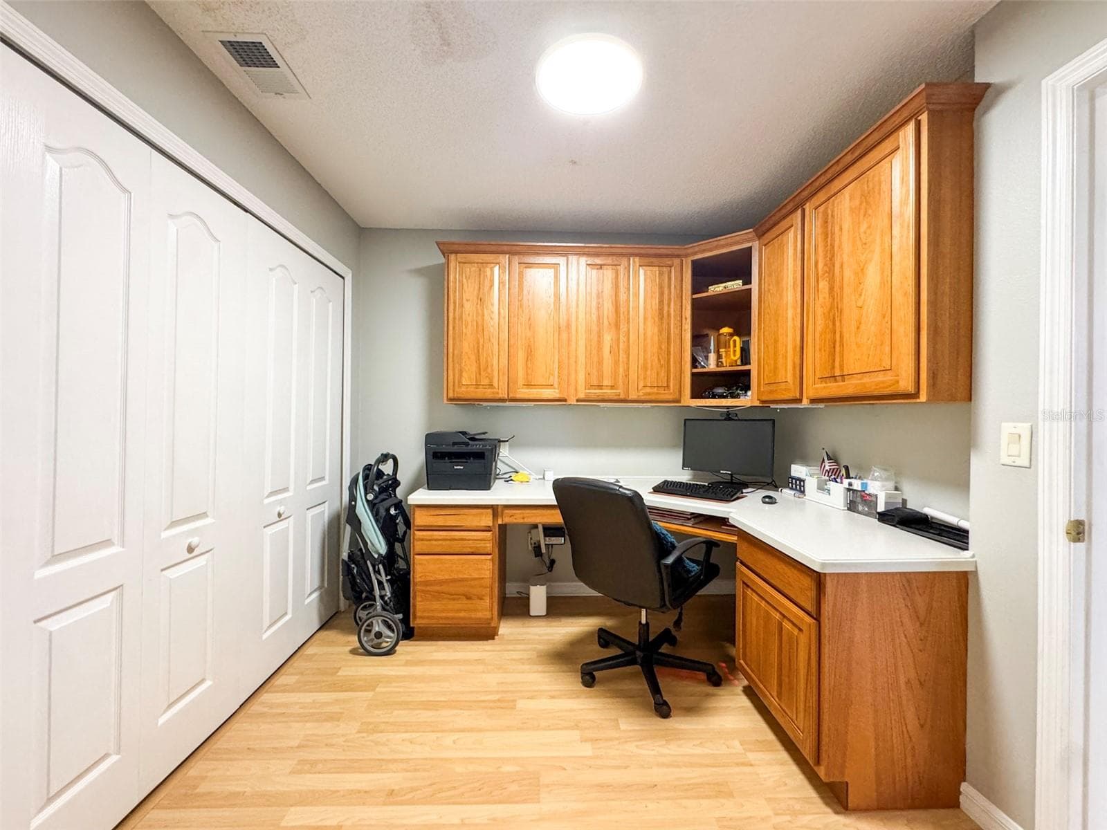 Single Family Residence at 1207 ROYAL SAINT GEORGE DR, ORLANDO, photo 36 of 39
