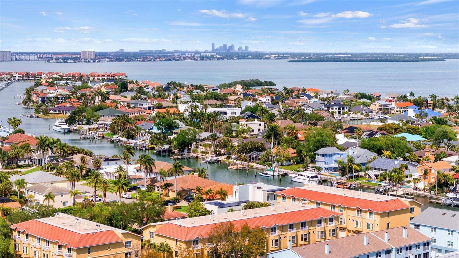 Tierra Sound toward Downtown St. Pete - 1071 PINELLAS BAYWAY S, ST PETERSBURG