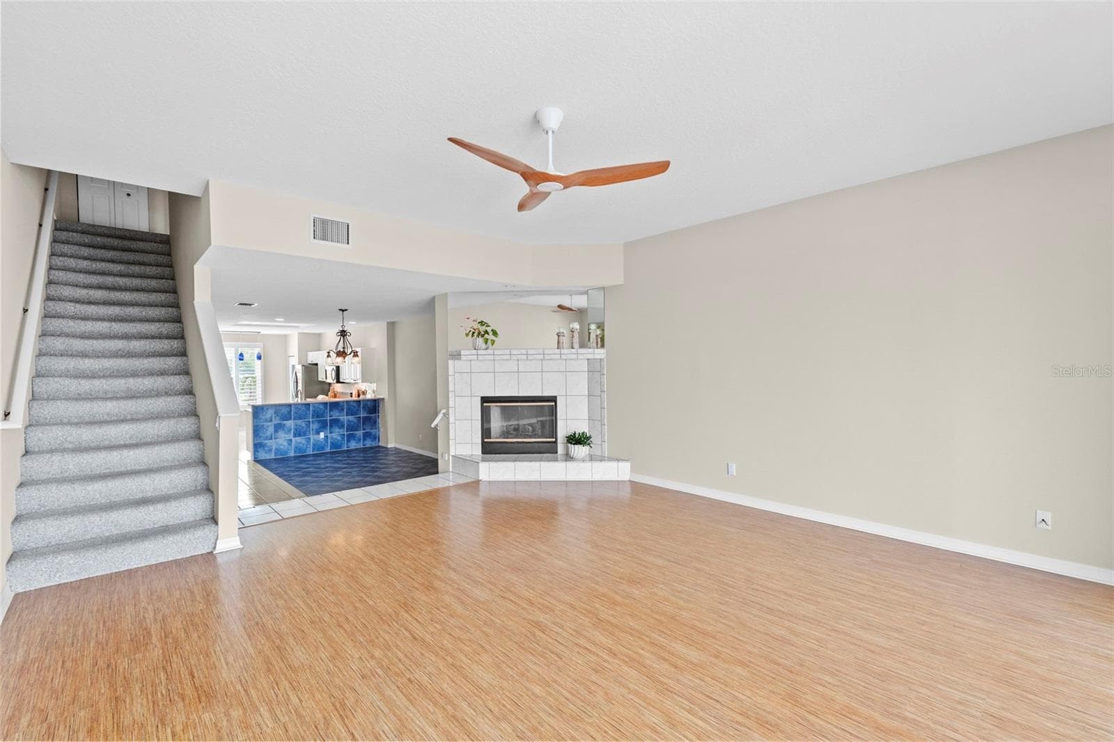 Stairs to the Upper Level - 1071 PINELLAS BAYWAY S, ST PETERSBURG