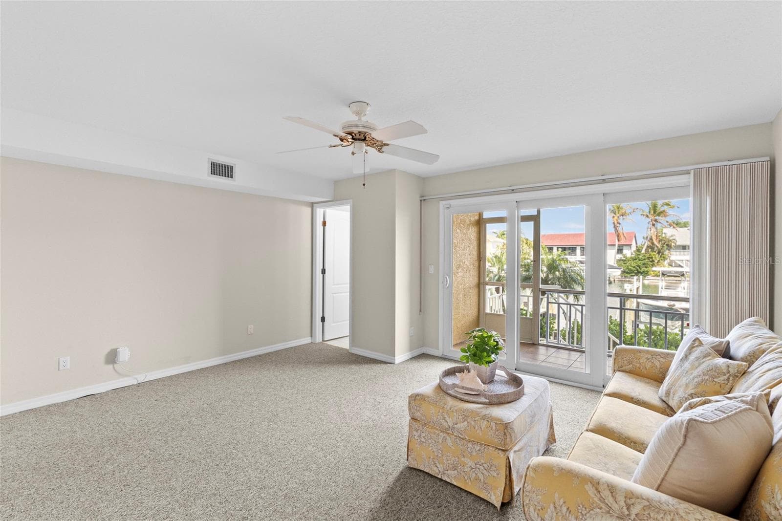 Lower Level Guest Suite - 1071 PINELLAS BAYWAY S, ST PETERSBURG