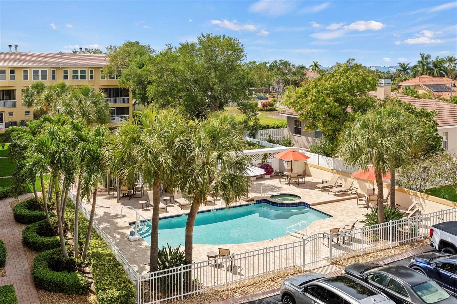 Tierra Sound Community Pool - 1071 PINELLAS BAYWAY S, ST PETERSBURG