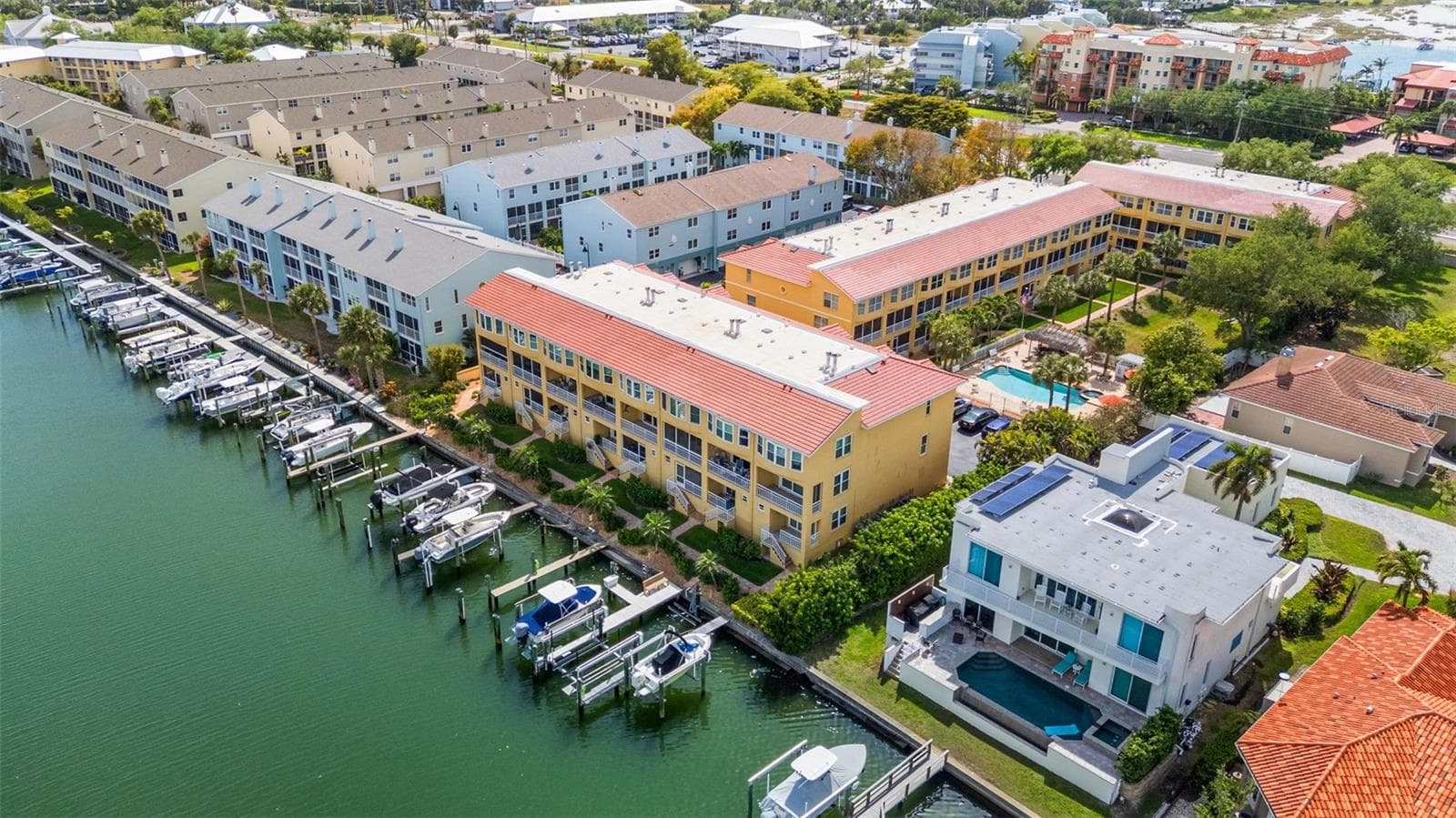 Townhouse at 1071 PINELLAS BAYWAY S, ST PETERSBURG, photo 109 of 123