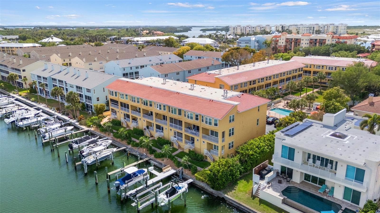 Townhouse at 1071 PINELLAS BAYWAY S, ST PETERSBURG, photo 111 of 123