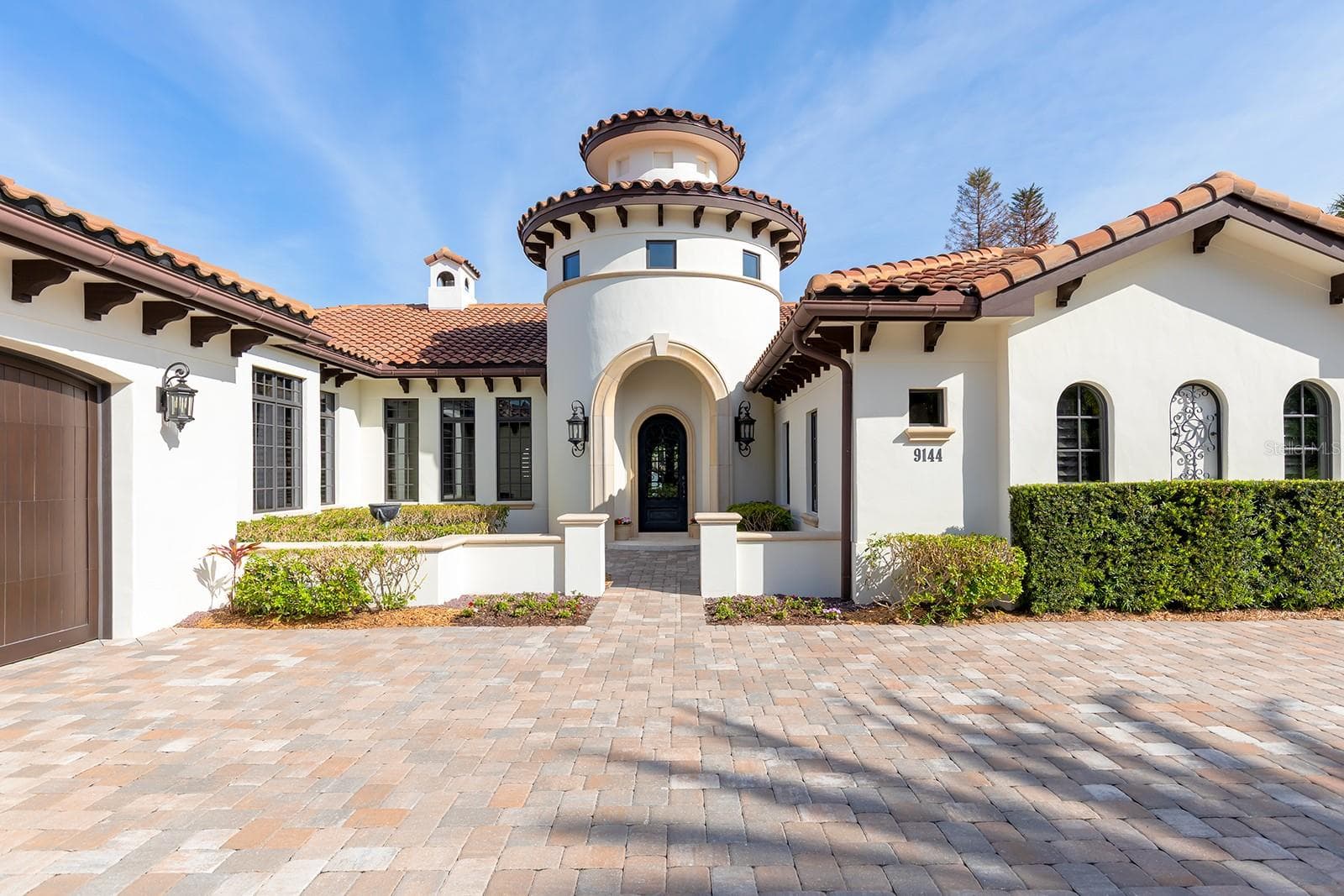 Single Family Residence at 9144 ISLEWORTH GARDENS DR, WINDERMERE, photo 4 of 63