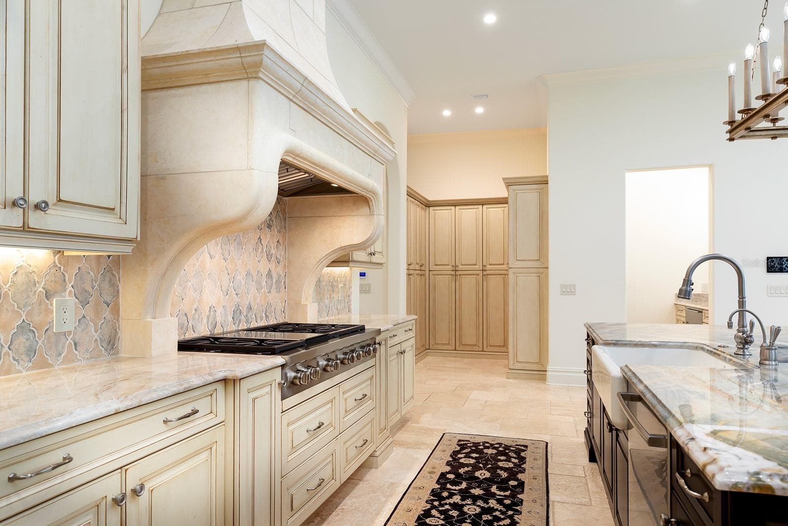 Single Family Residence at 9144 ISLEWORTH GARDENS DR, WINDERMERE, photo 22 of 63
