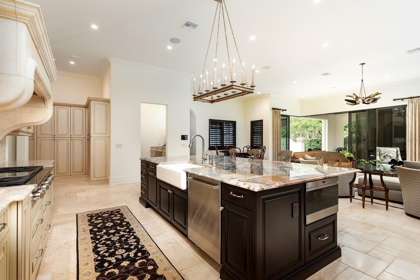 Single Family Residence at 9144 ISLEWORTH GARDENS DR, WINDERMERE, photo 23 of 63
