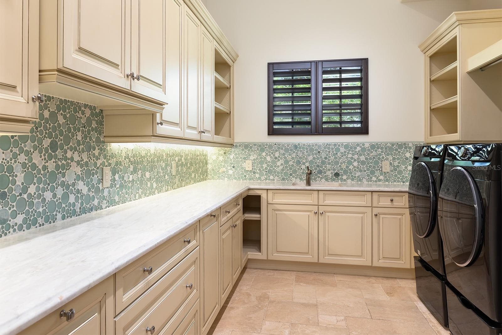 Single Family Residence at 9144 ISLEWORTH GARDENS DR, WINDERMERE, photo 48 of 63