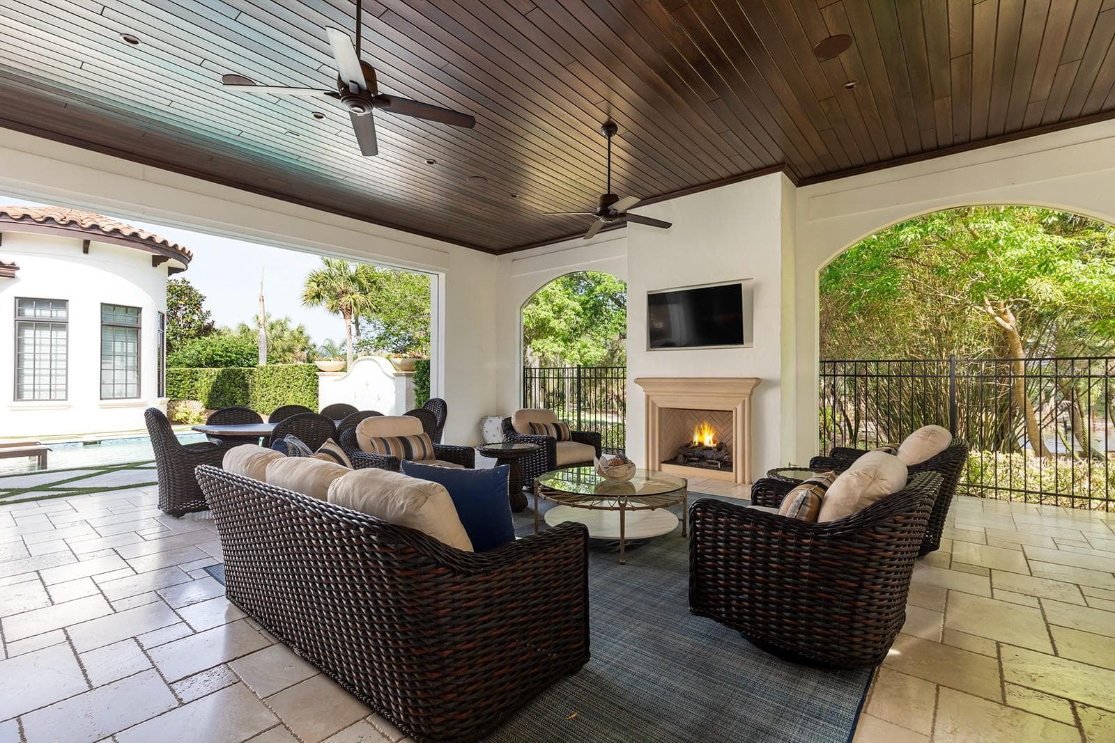 Single Family Residence at 9144 ISLEWORTH GARDENS DR, WINDERMERE, photo 50 of 63
