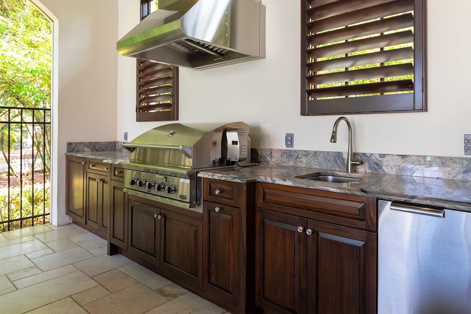 Single Family Residence at 9144 ISLEWORTH GARDENS DR, WINDERMERE, photo 53 of 63